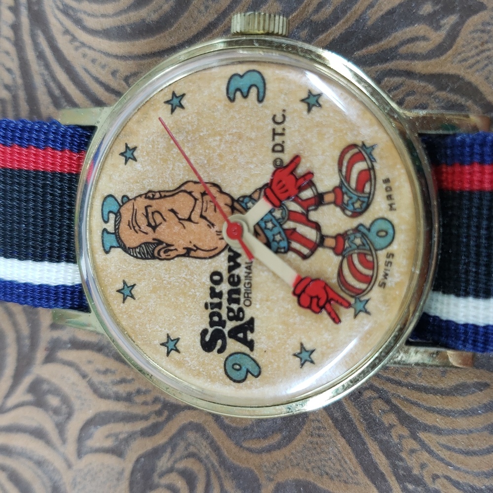 Vintage Spiro Agnew Stripe Band Collectible Wristwatch - Picture 2 of 6